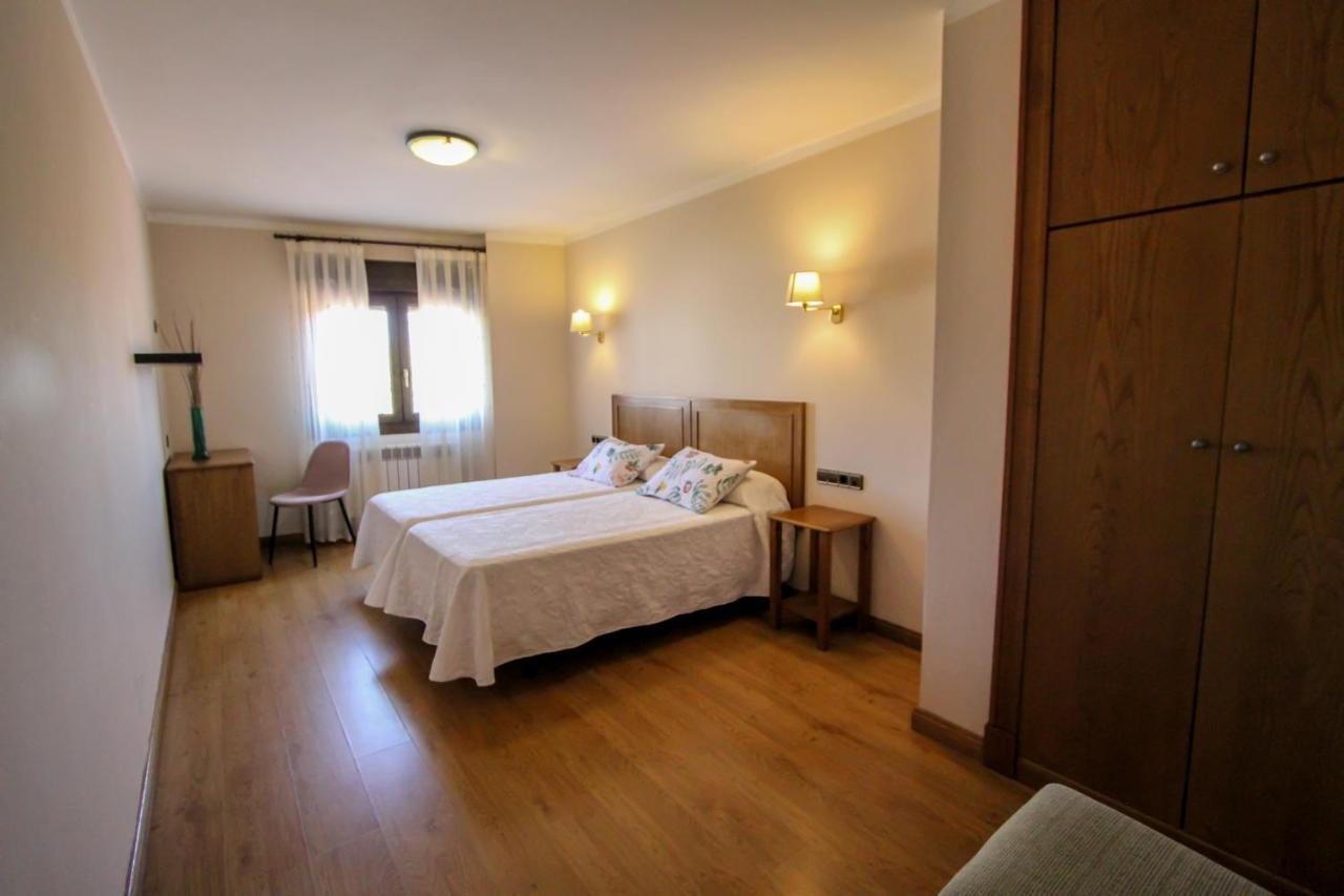 Apartamentos San Jorge Nueva De Llanes Eksteriør billede